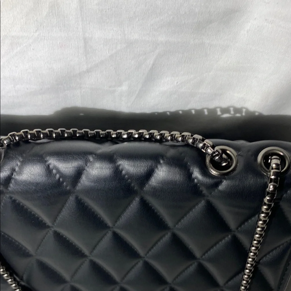 Black Quilted Chain Shoulder Bag